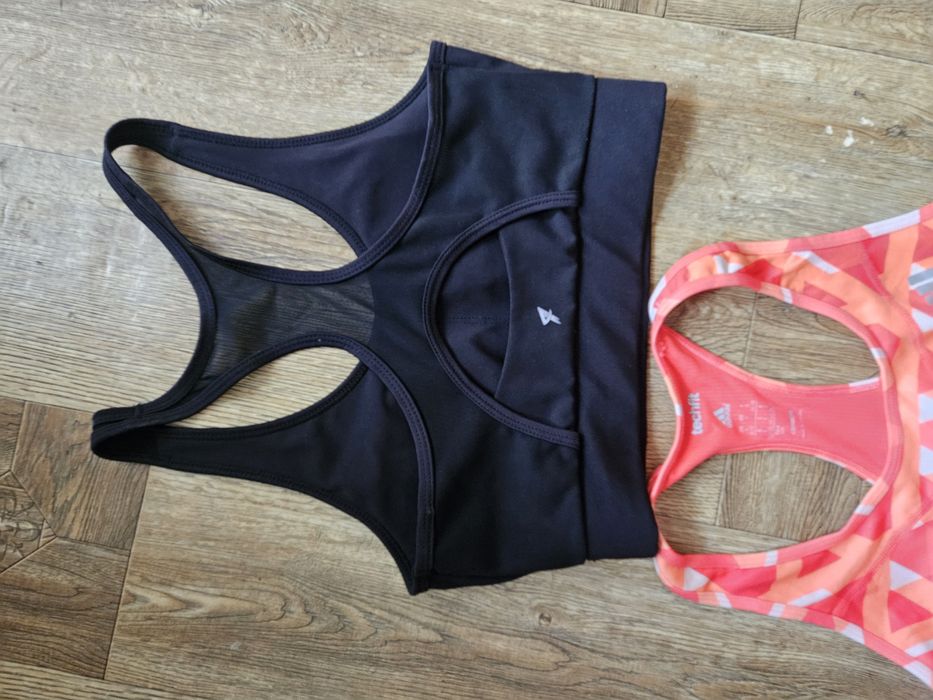 2 по ціні 1 Спортивний топ Adidas S techfit climatic