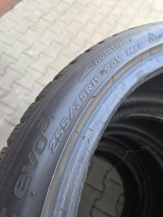 Opony zimowe hankook 255/35/19 cena za kpl.
