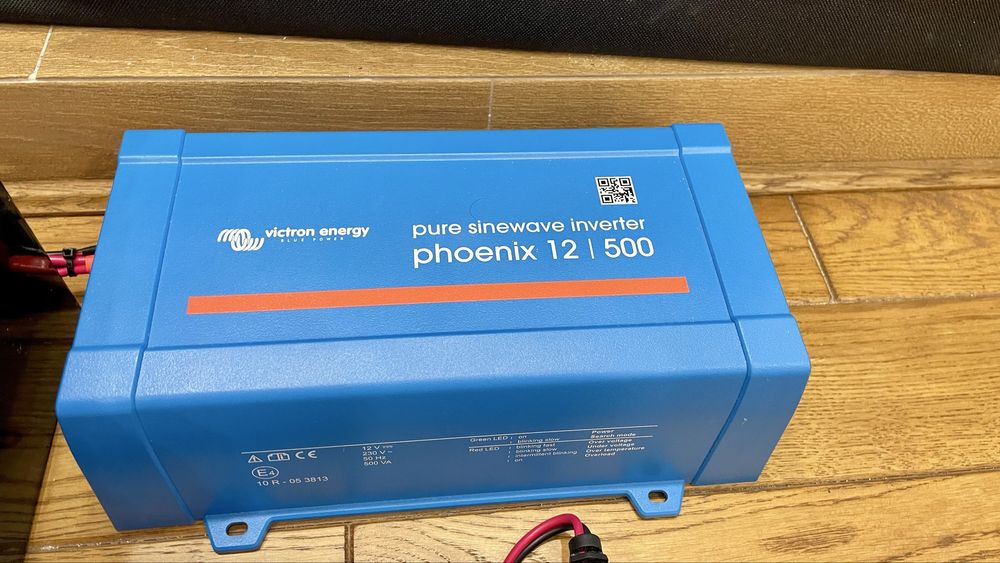 Victron LiFePo4 автономна мобільна зарядна станція мережа-сонце 500вт