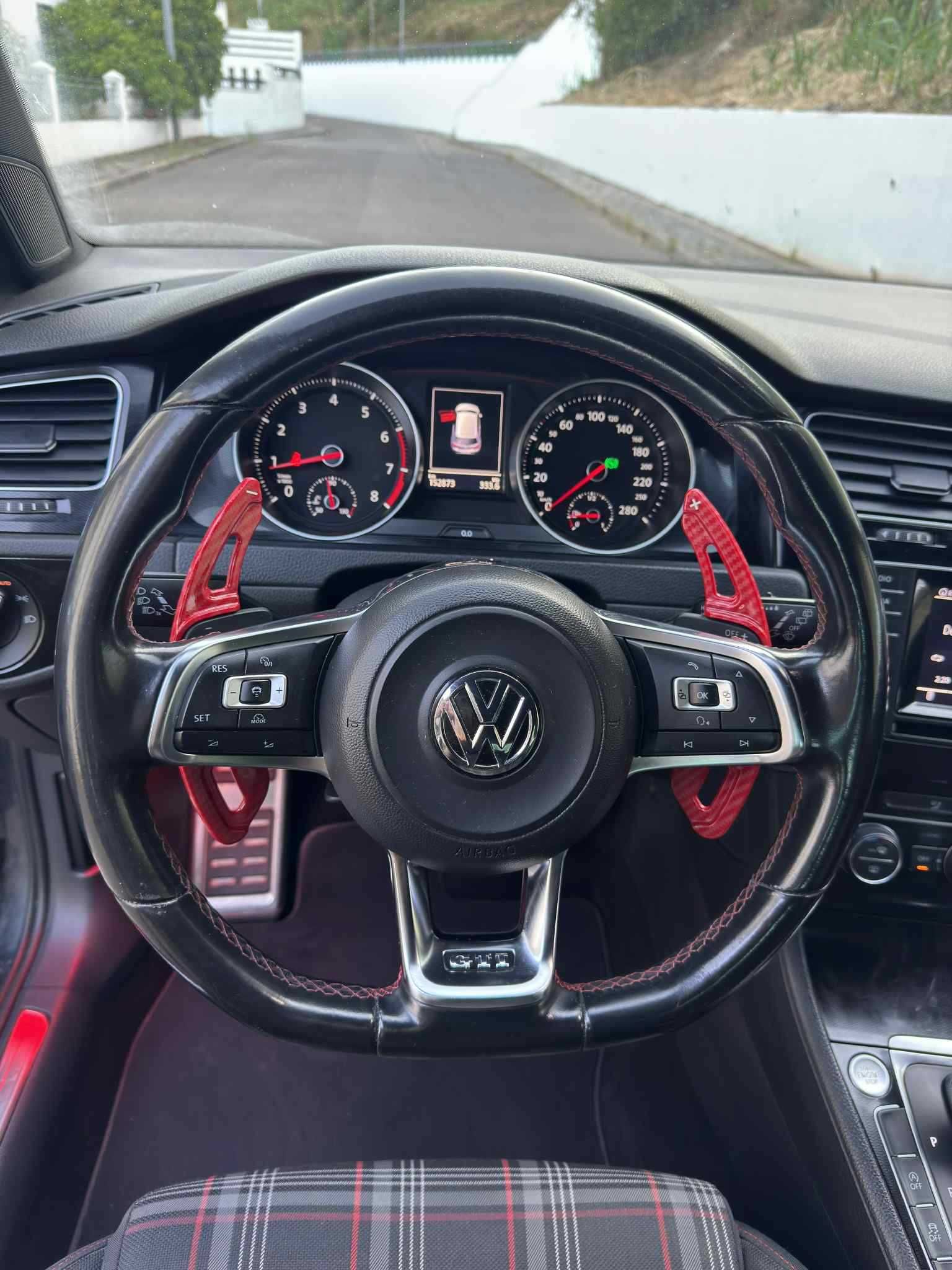 VW Golf 7 GTi DSG 2.0 Performance