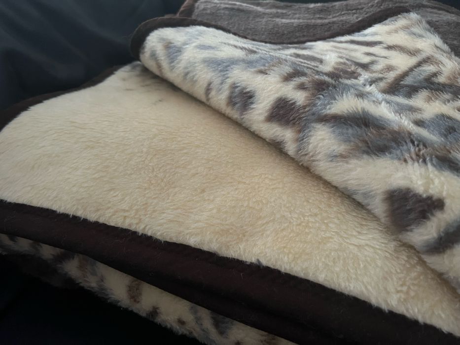 Koc ogromny puchaty cieply 200x230