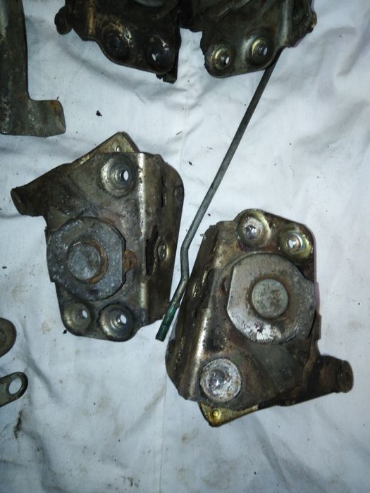 Замки дверей ВАЗ 2101,2102,2103,2104,2105,2106,2107