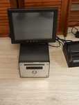 Computador com monitor de ecrã táctil