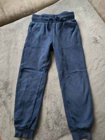 Spodnie dresowe dla chłopca 128