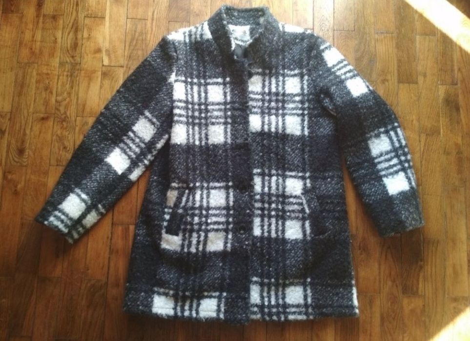 Жіноче пальто в клітку куртка в клетку