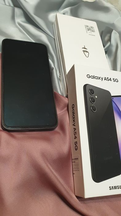 Samsung Galaxy A54 5G + etui