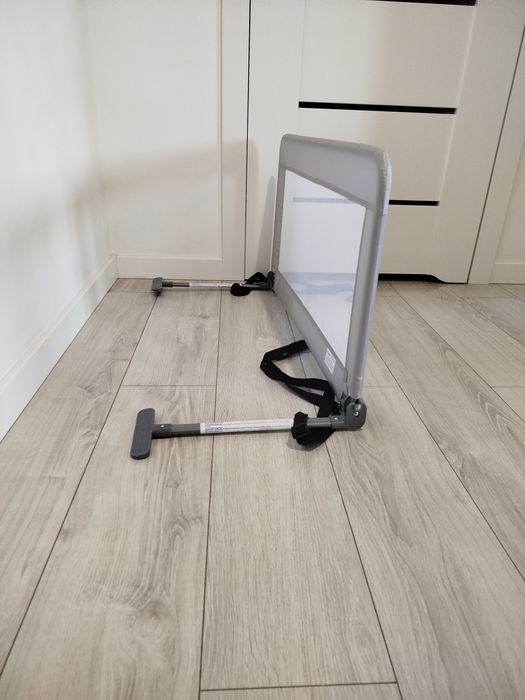 Barierka ochronna zabezpieczająca do łózka pod materac 90/50 cm