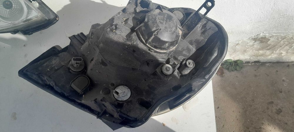 Продам фары рено кенго 2