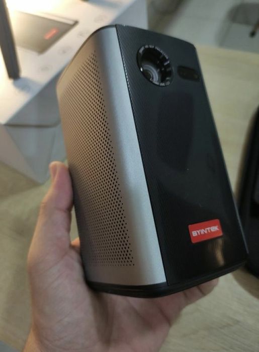 РАБОТАЕТ В БЛЕКАУТ! DLP поектор Byintek P70 3D Android WiFi 380 ANSI