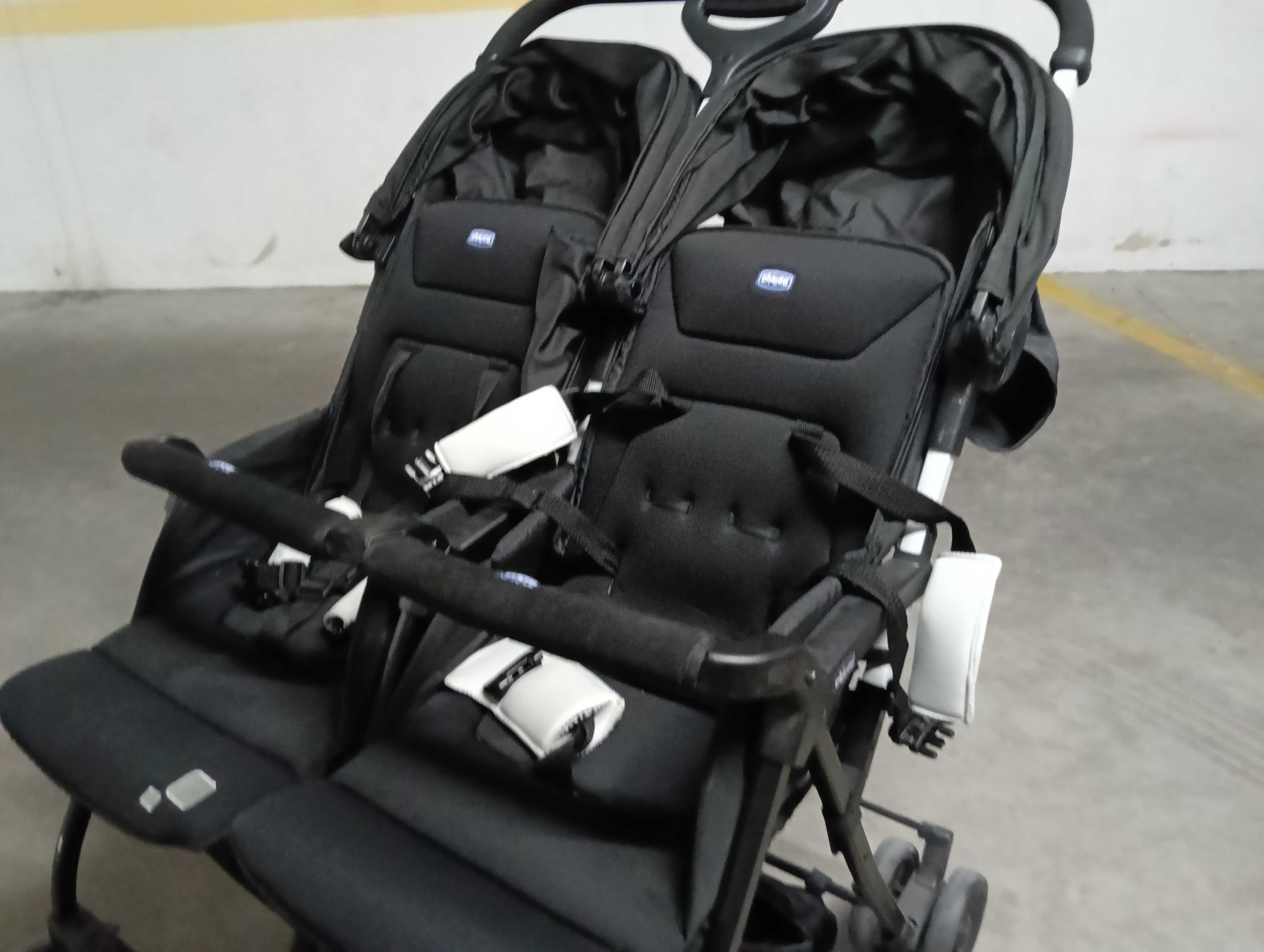 Vendo Carrinho Chicco gémeos