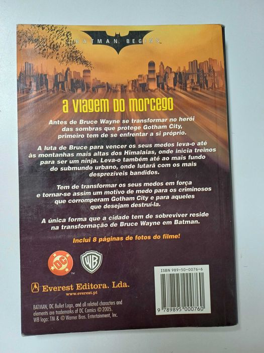 Everest Editora - Batman Begins - A história do filme