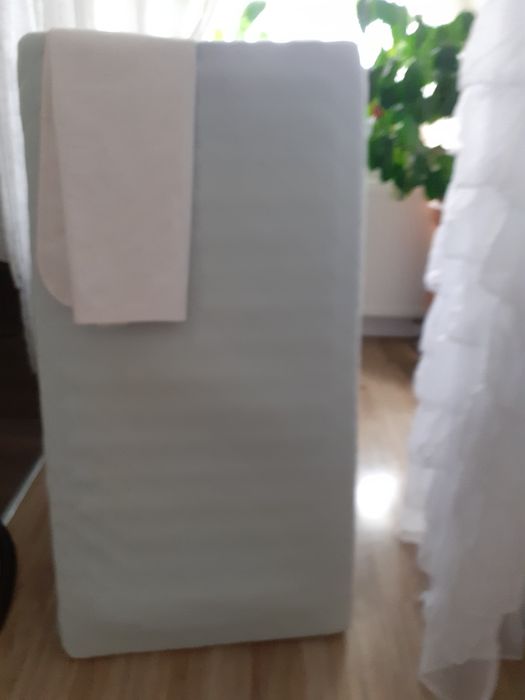 Materacyk do łóżeczka dziecięcego gratis mata nieprzemakalna