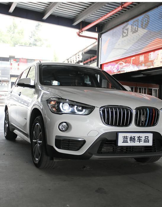 Reflektory LED Projektor BMW X1 F48 od 2017 - 2020