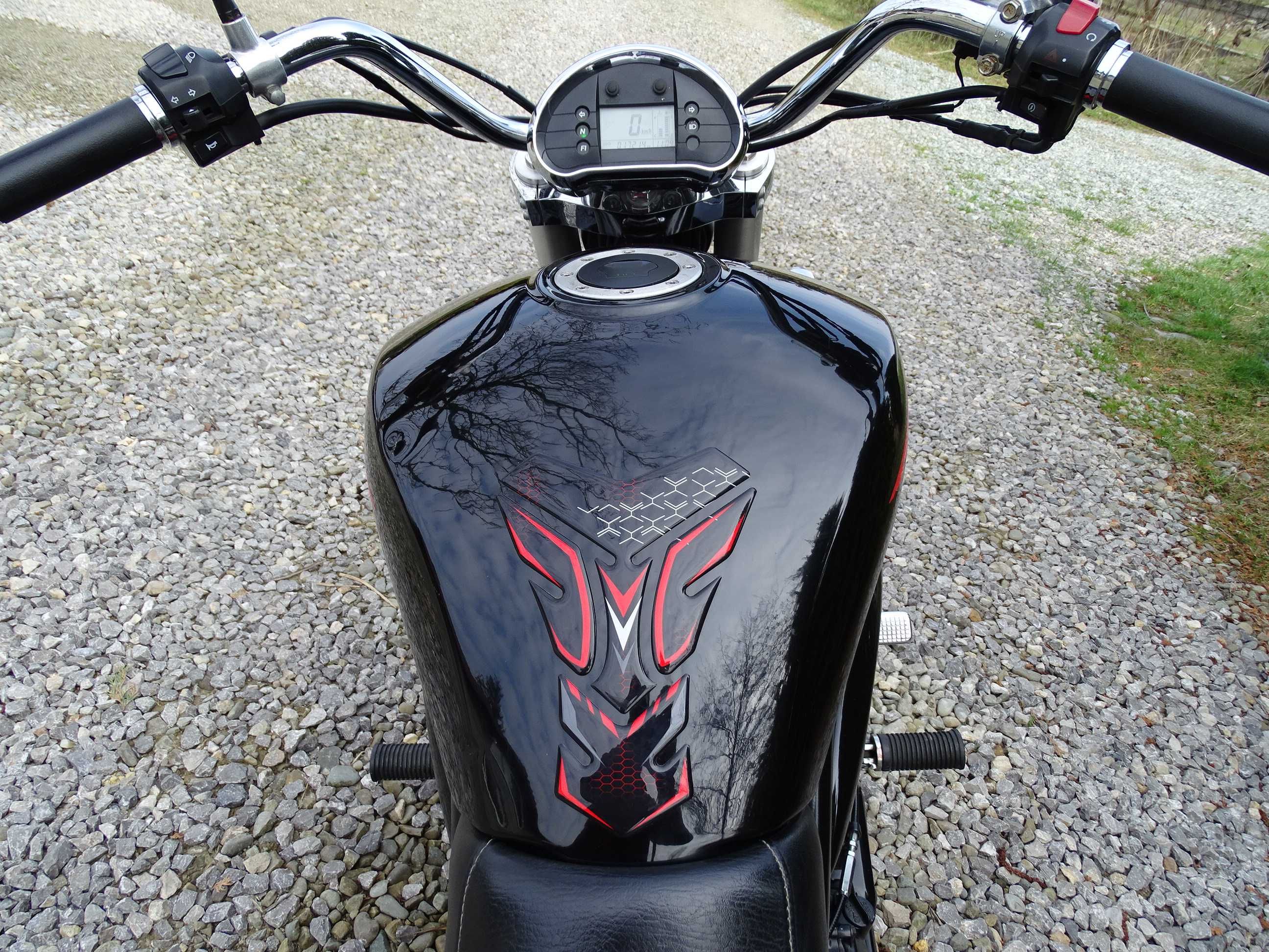 HYOSUNG GV 650 Aguila Pro