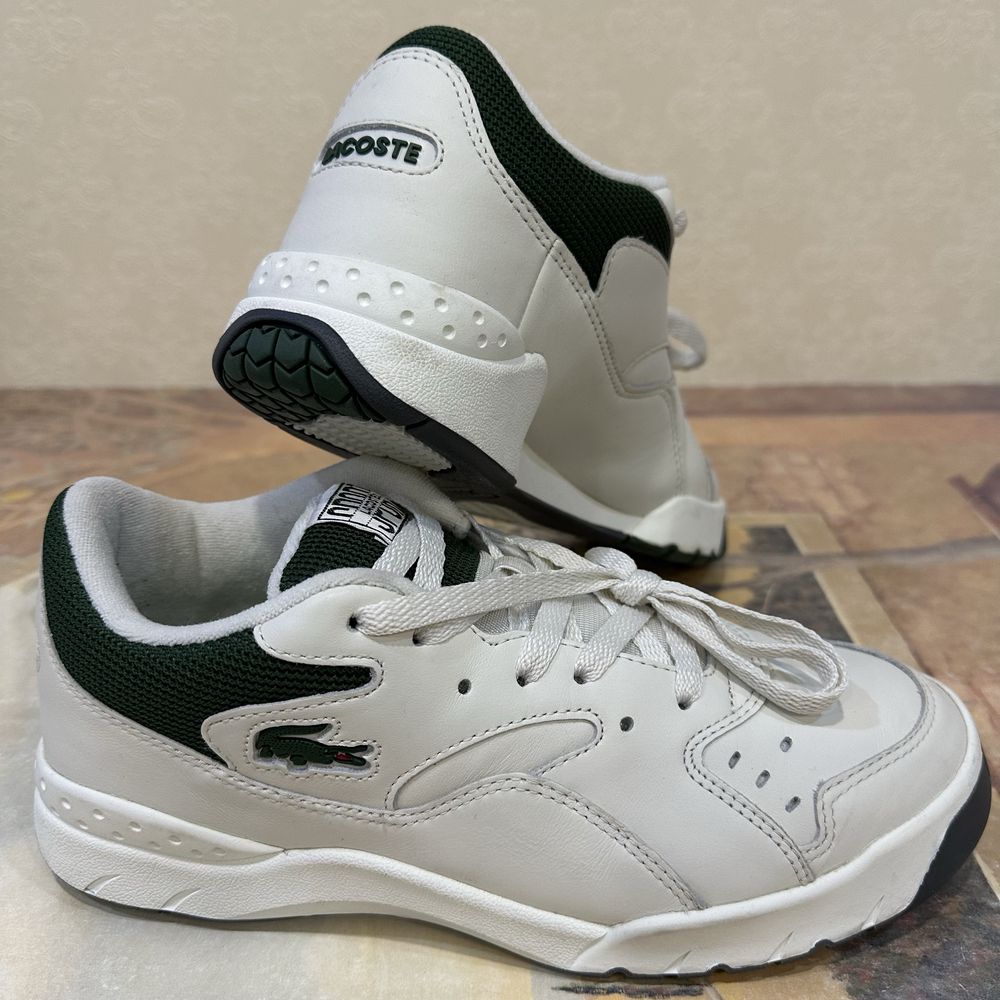 Lacoste. Чоловічі  кросівки. Оригінал.  Розмір  40.