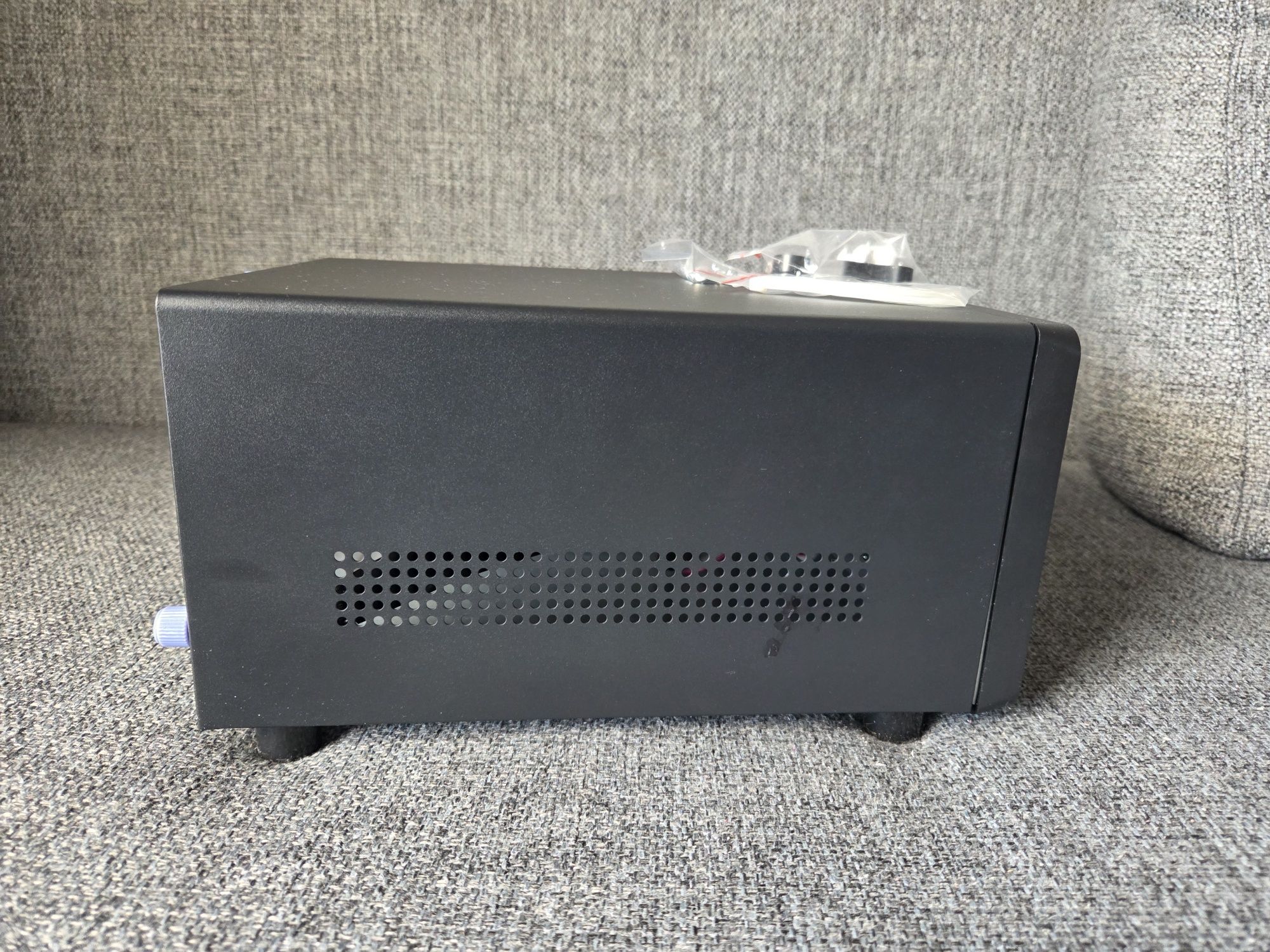 Obudowa Nas Inter-Tech SC-2100 black mITX
SC-2100 2HDD ITX
domowy NAS