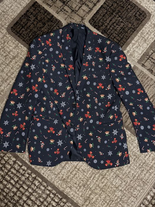 Костюм чоловічий з різдвяним принтом