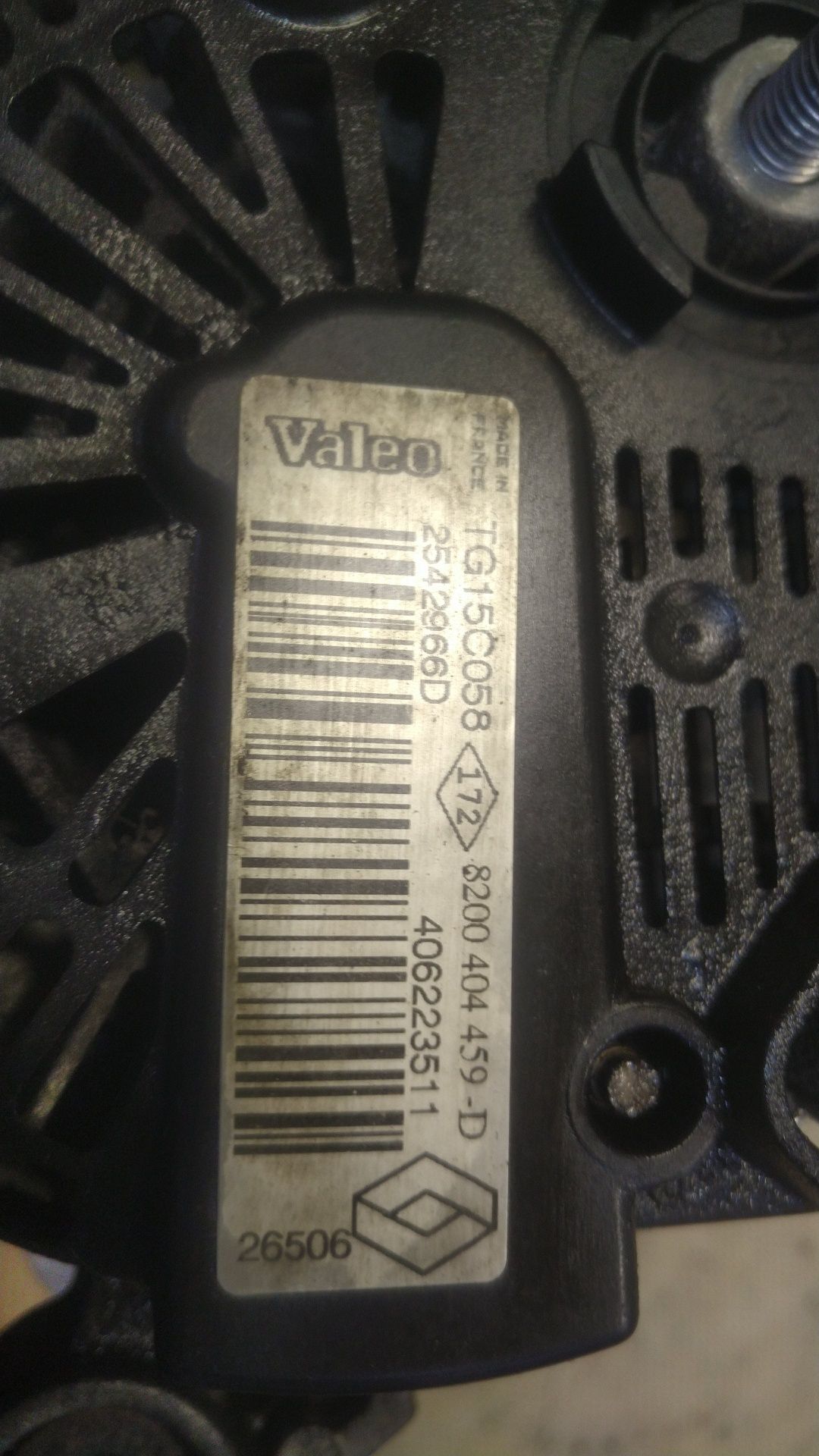 ) Laguna II Espace Trafic alternator 2.0 Dci