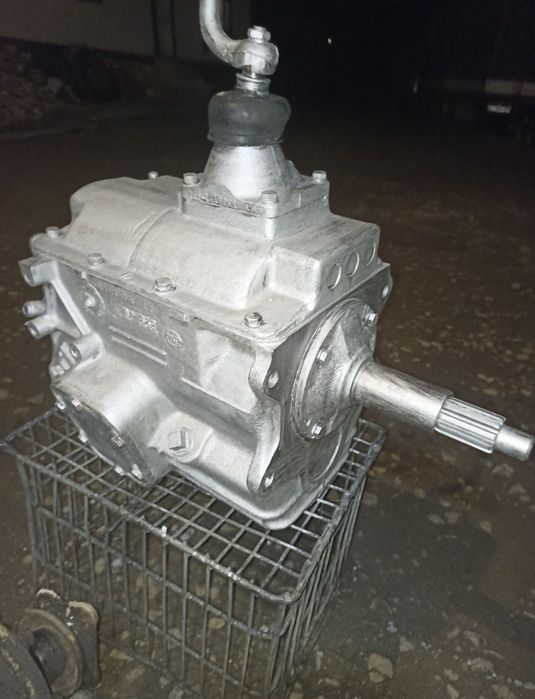 Кардан лебідки ЗІЛ двигуном Д240 під КПП ЗІЛ