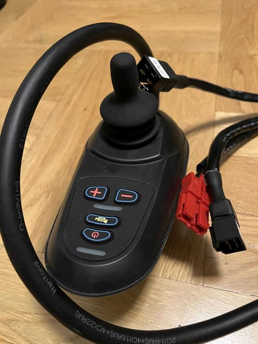 2x Silnik 24VDC 250W, joystick wózka elektr, kontroler bluetooth, koła