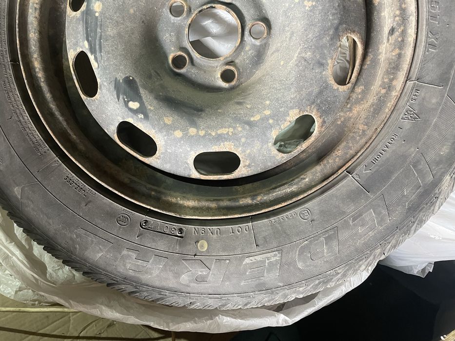 Резина з Дисками 5/100 r15 195/65