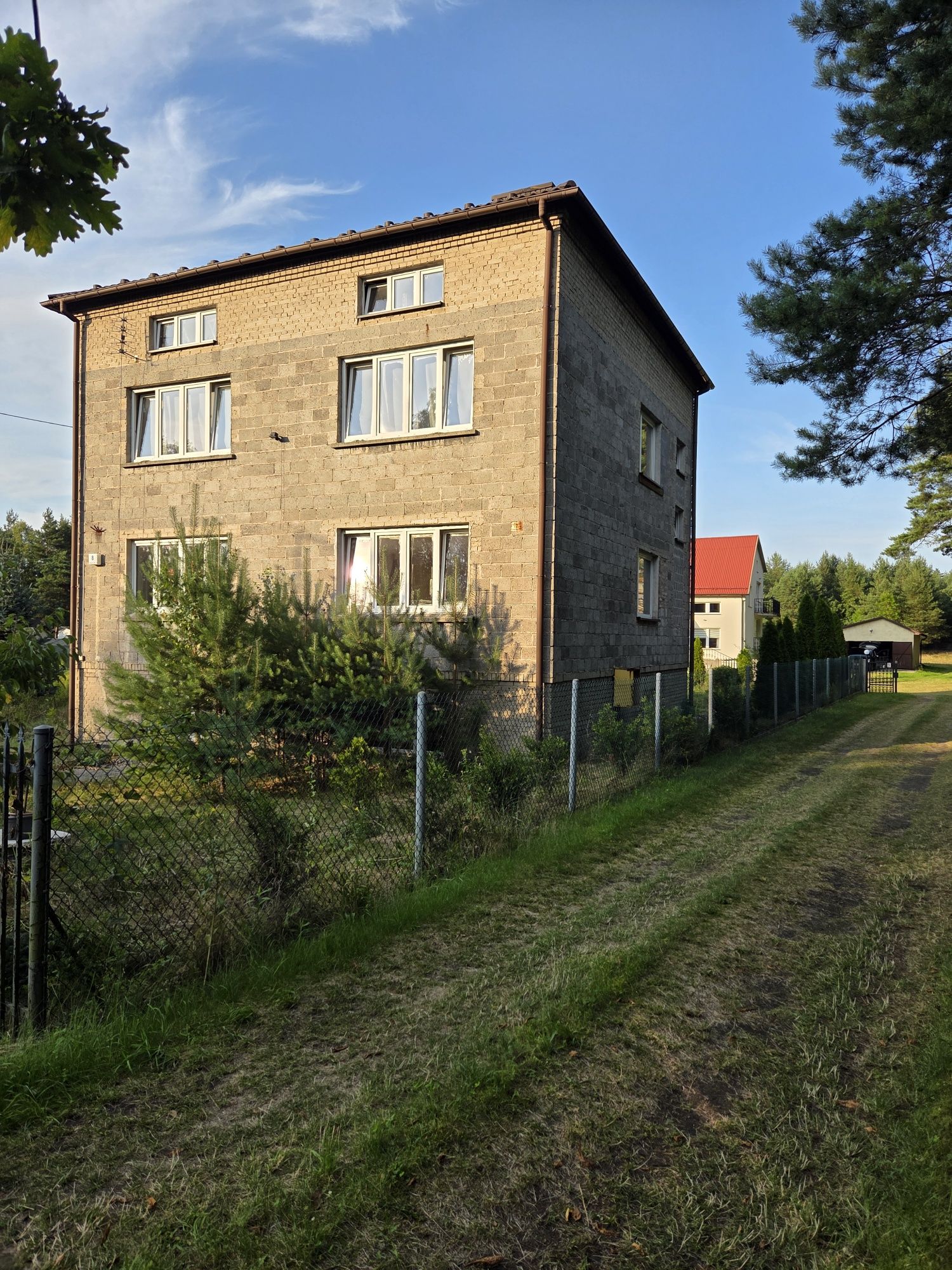 Dom piętrowy Żarki letnisko