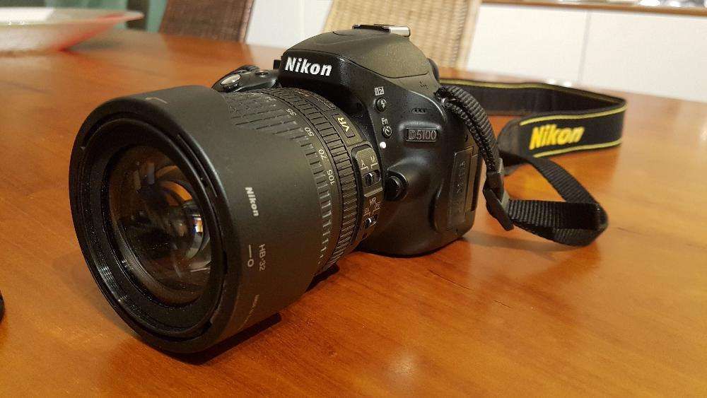 Nikon D5100+ objectiva 18-105 VR Rigorosamente impecável