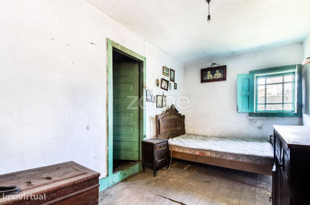 Quintinha com casa e terreno para recuperar - Penafiel, Porto