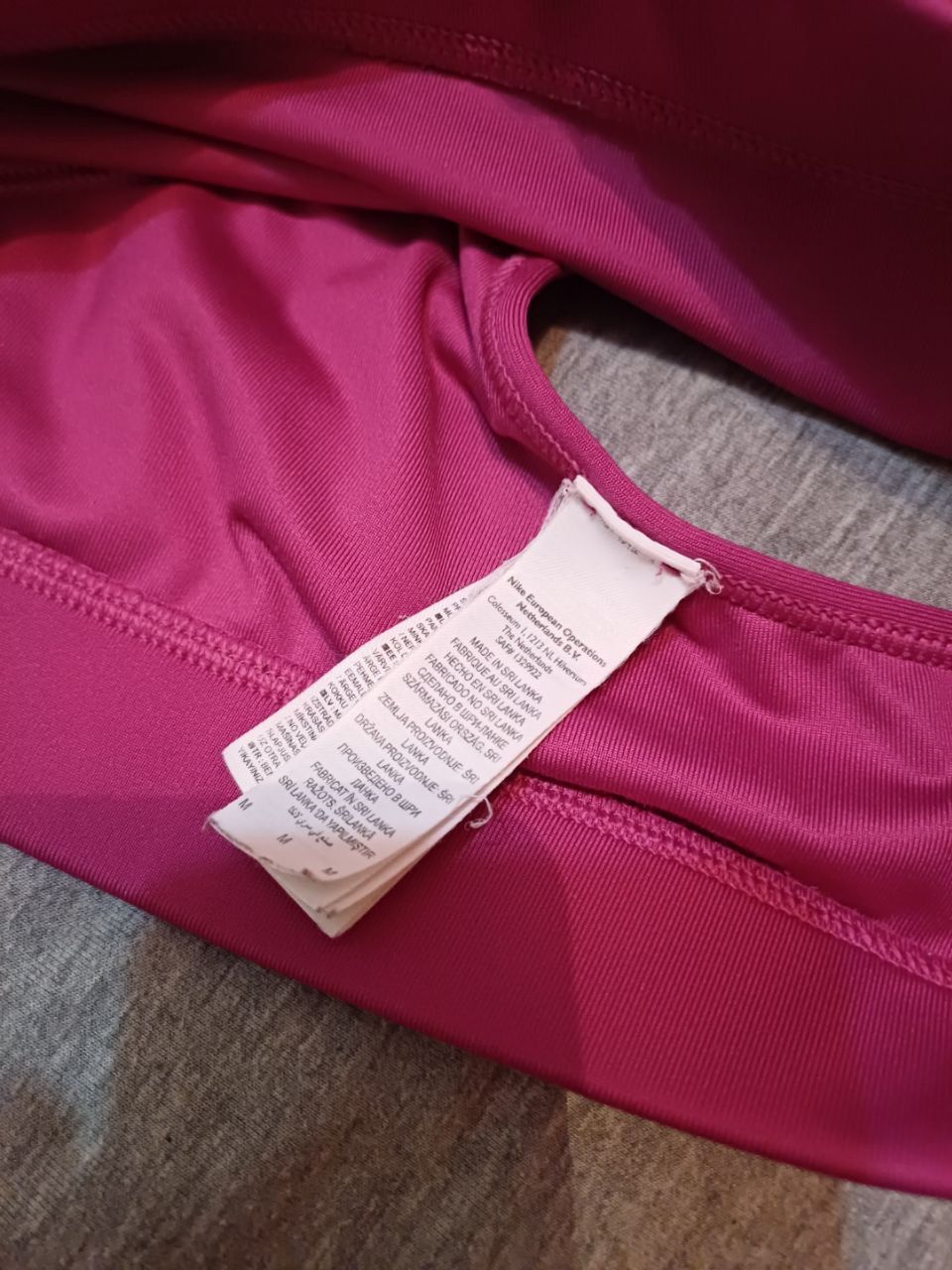 Спортивний топ Nike Pro
