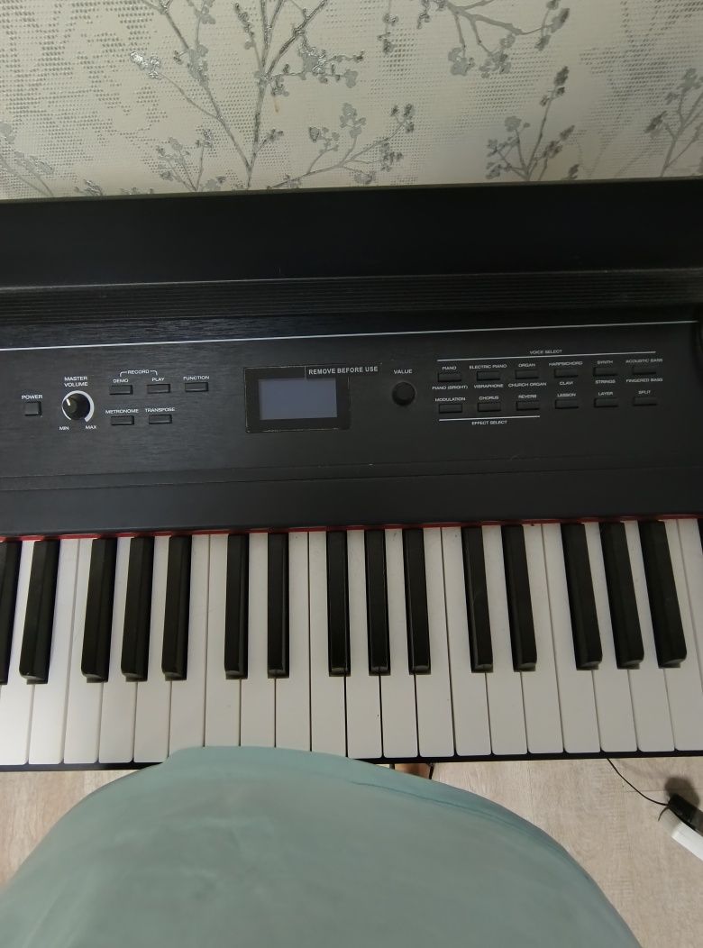 Цифрове фортепіано Alesis recital pro