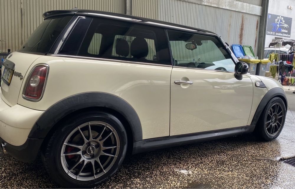 Mini cooper d 1.6 110cv