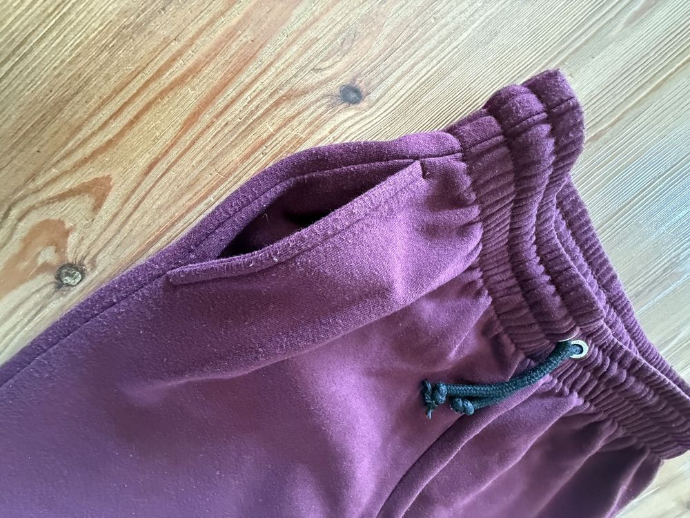 Spodnie dresowe Wow M/L