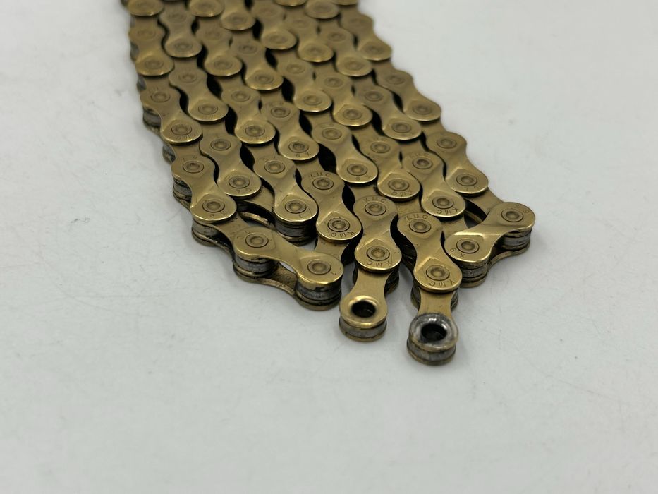 Łañcuch kmc x9 84 ogniwa Dirt