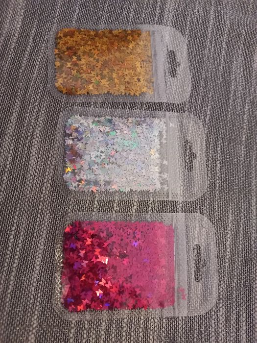 Holograficzne motyle