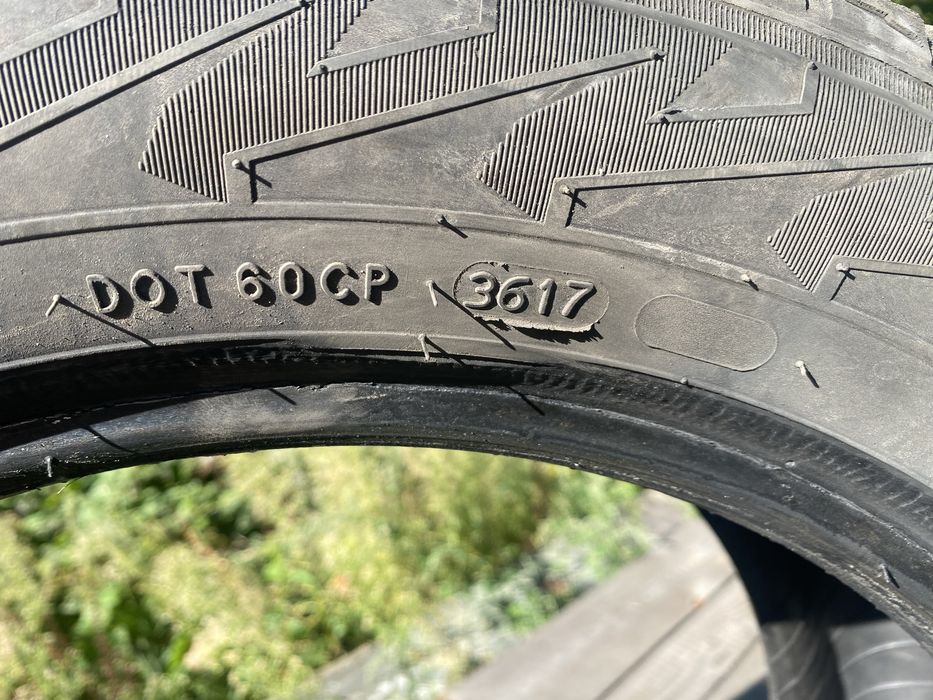 Зимня резина 205/55/16 Nokian
