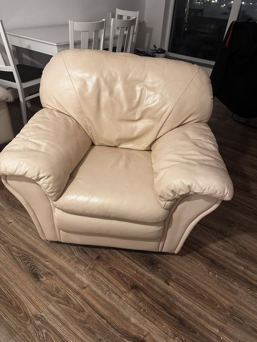 Skórzany fotel wypoczynkowy