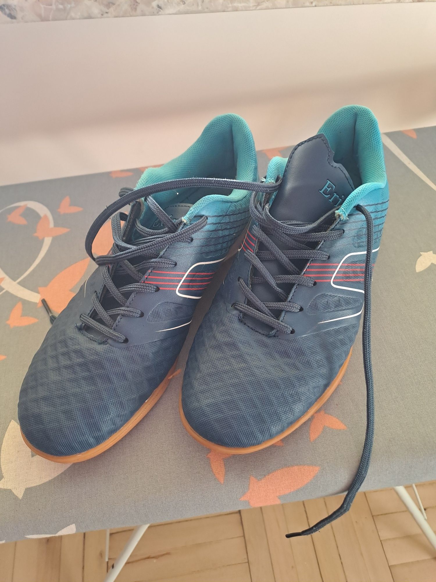 Buty sportowe 40