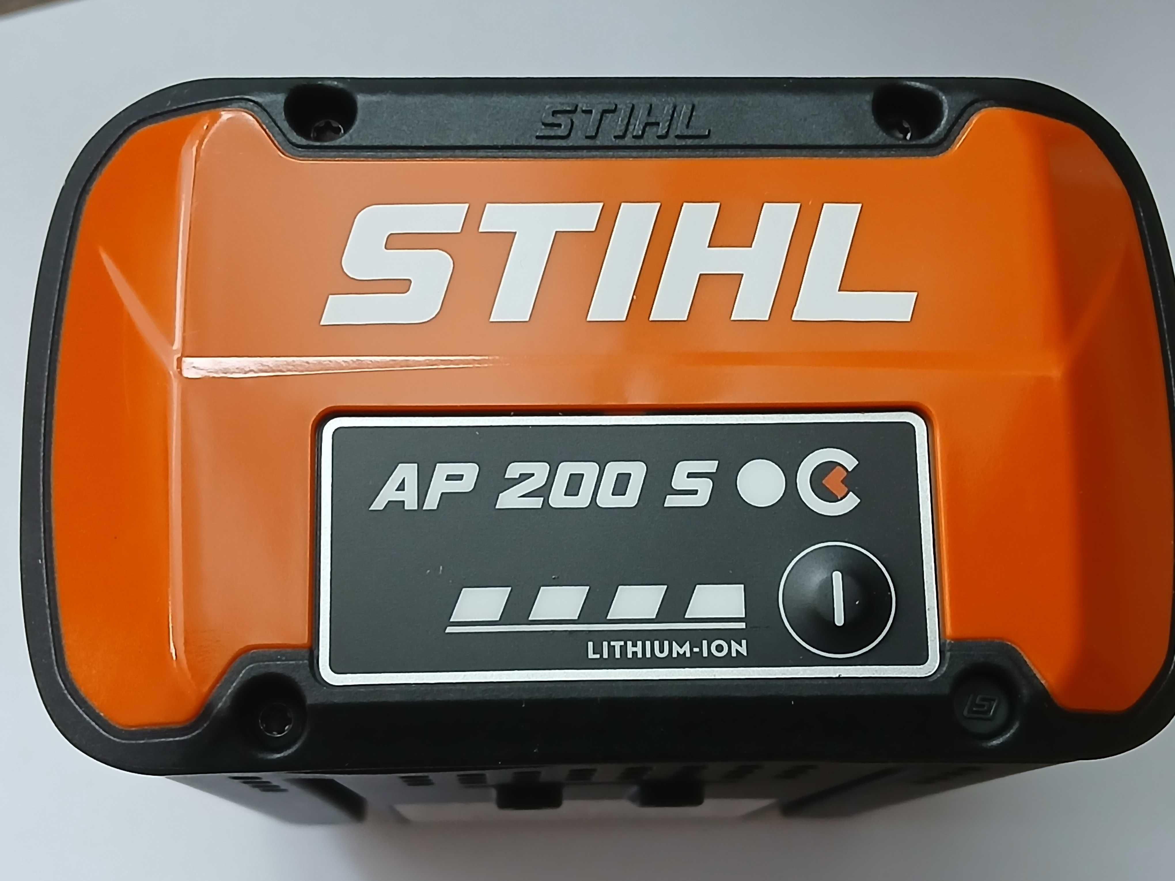Akumulator STIHL AP 200 S do profesjonalych narzedzi*nowy*oryginał