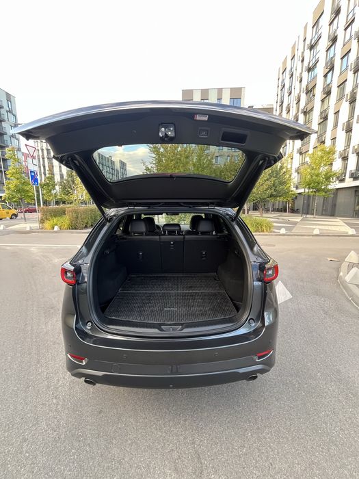 Mazda cx5 Signature 2023
