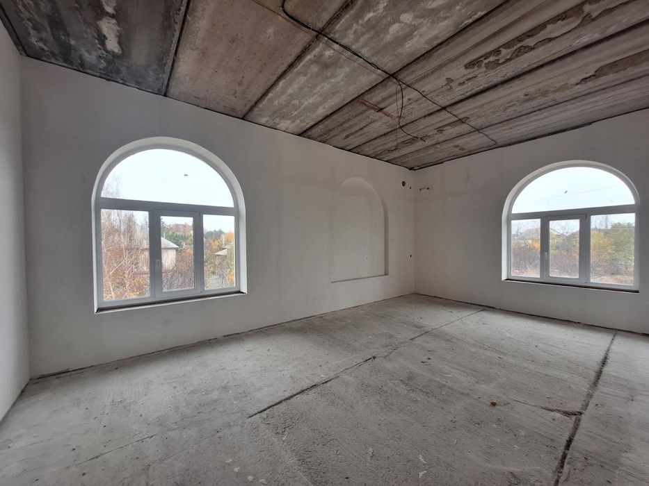 Оренда окремо розташованої будівлі у Дніпровському районі