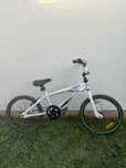 Vendo BMX NOVA  .