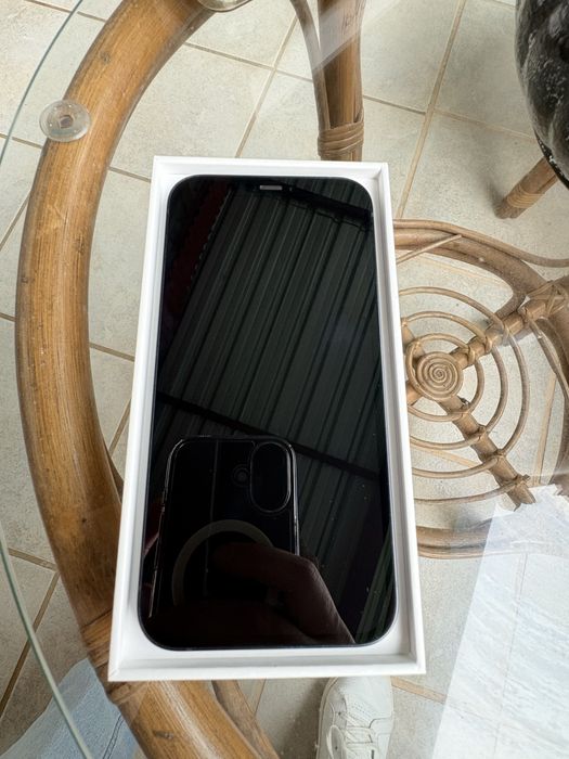 iPhone 12 Preto 64GB