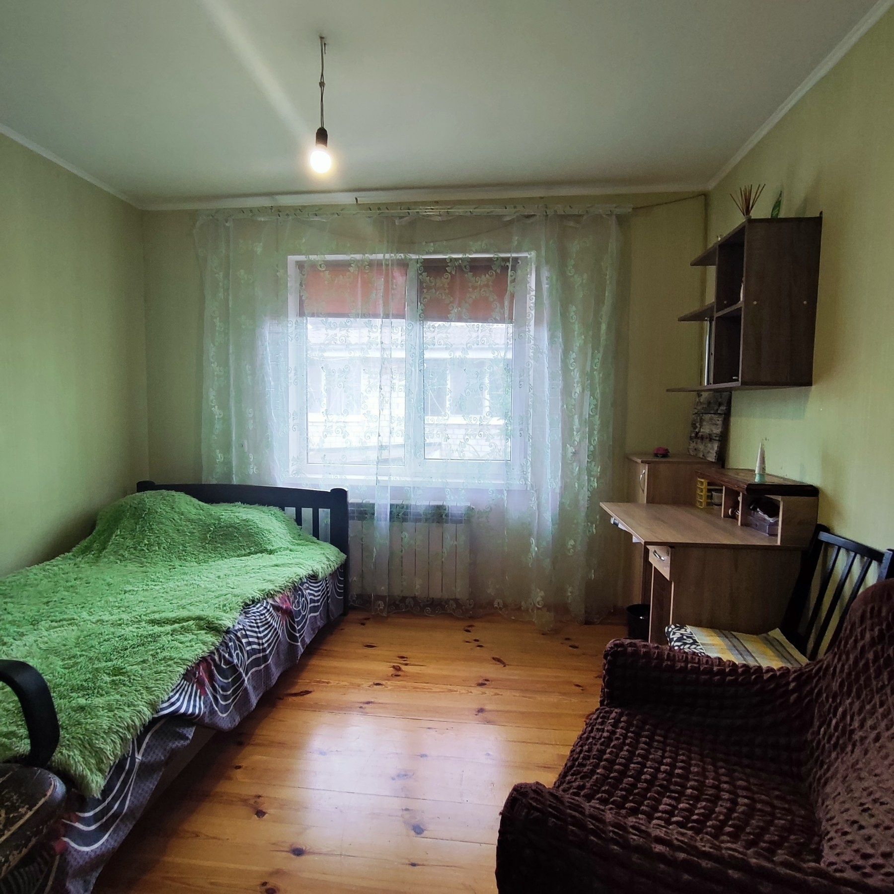 Продам пол дома 2 этажа Правый берег