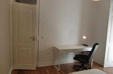 Quarto individual para estudante Lisboa Cidade Universitaria