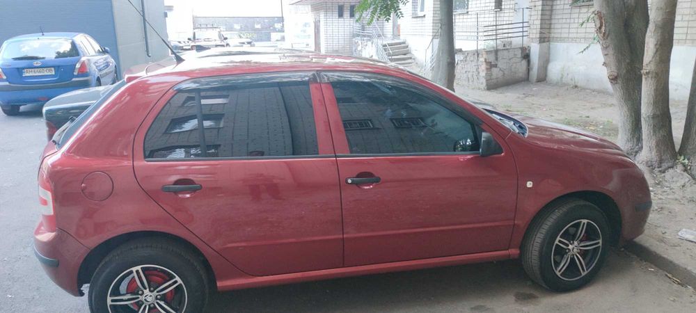Продаю авто Skoda Fabia 2006