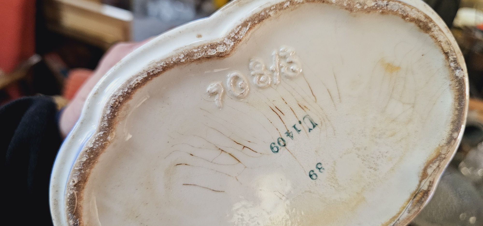 Stary, przedwojenny, ceramiczny pojemnik