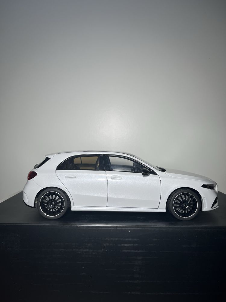 Mercedes-Benz Class A | 1:18