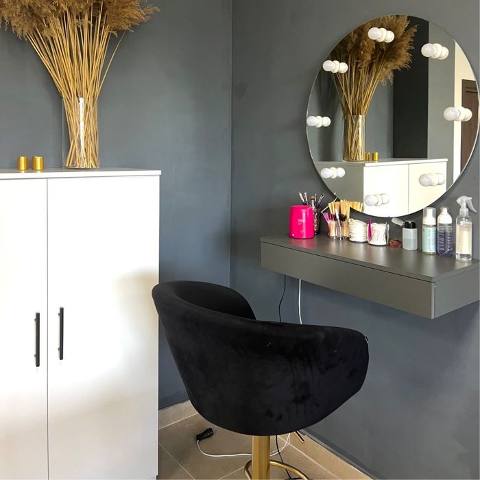 Дзеркало з підсвіткою нове