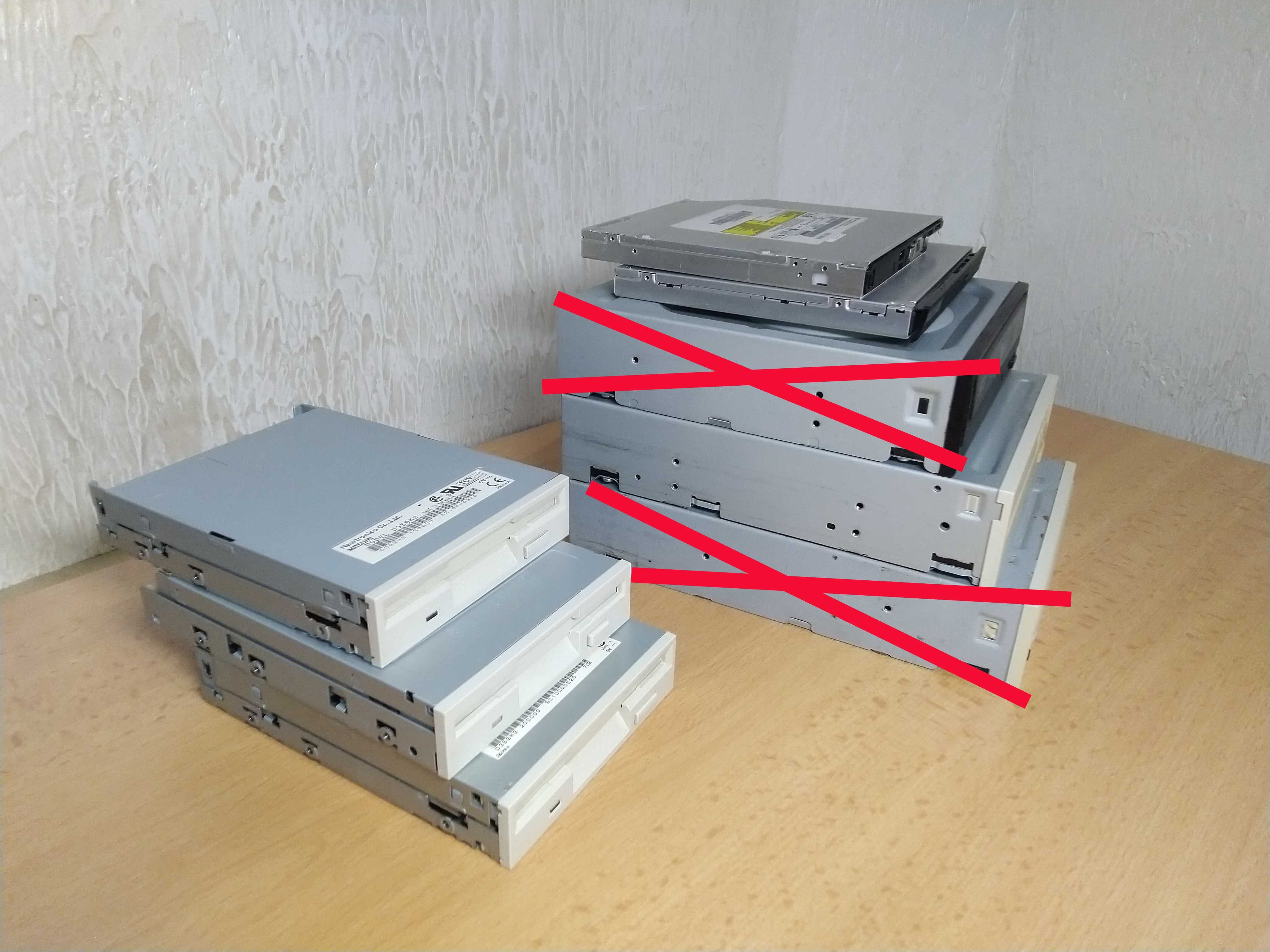 Привод DVD-R+RW для ПК та ноутбука Floppy Disk Drive FDD