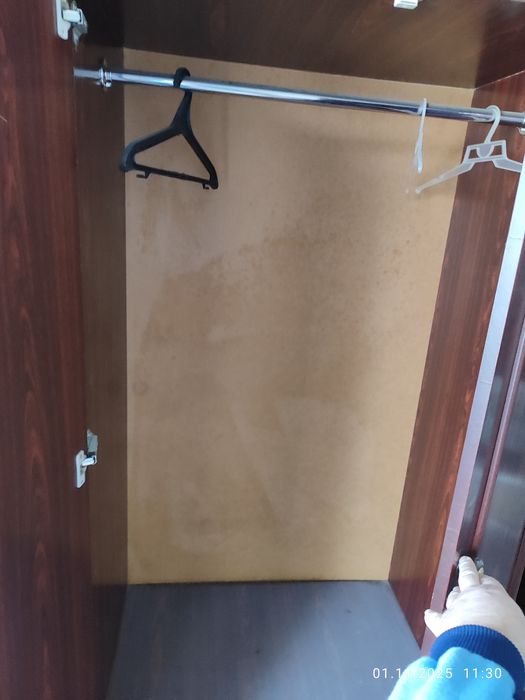 Стінка з якісной плити